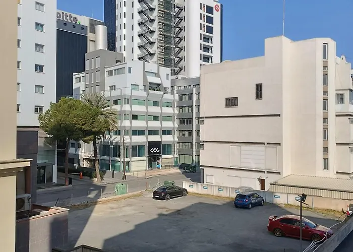 アパート Markora